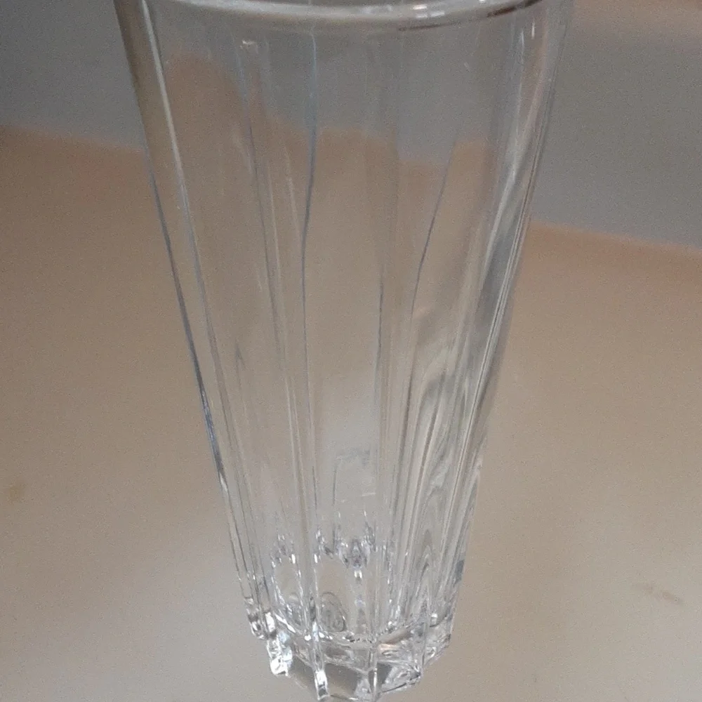 Vintage crystal wine ice bucket with 3 wine glasses, excellent condition